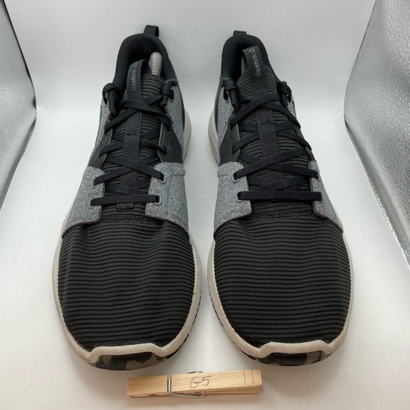 Reebok Hydrorush TR men’s gray sneakers size 10 - Picture 3 of 10